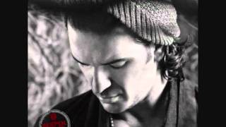 Ricardo Arjona  Hay Amores Independiente [upl. by Assirok901]