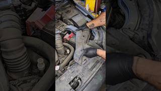 Easy Battery Replacement Mitsubishi Lancer automobile youtubehighfive diy nostart [upl. by Philbrook]