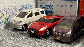 【登録者300人記念動画】100均のGTR R35をミサイル仕様に改造してみた！ [upl. by Balf531]