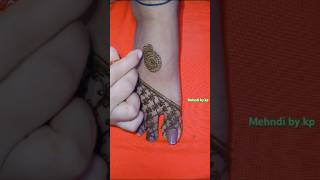 Simple mehndi design for leg  simple design shorts viralshorts video [upl. by Warfold931]