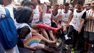 Orgullo Gay 2024 MADRID Carrera de Tacones Gay Pride High Heels Race [upl. by Kauslick]