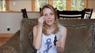 How To Use Castor Oil For Eyebrows Growth [upl. by Eanaj128]