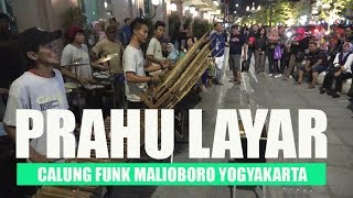 DIJAMIN  NONTON LANGSUNG MUSIK INI PINGGUL BERGOYANG  PRAHU LAYAR  CALUNG FUNK MALIOBORO [upl. by Brodsky]