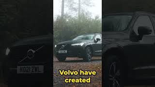 2022 Volvo XC60 B5 AWD Mild Hybrid RDesign car shorts carreview [upl. by Gerik]