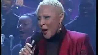 Darlene Love Christmas Baby Please Come Home Late Show 2002 [upl. by Nilrak185]