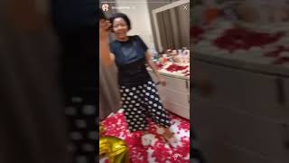 Sonya Pembe La Kylie Jenner Du Congo Nous présente Ses Cadeaux De La St Valentin 😍😍😍 [upl. by Krasner]