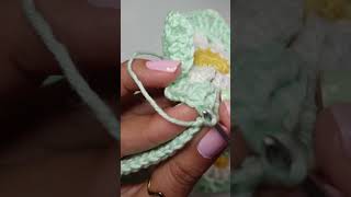 Joining granny squares crochet crochettutorial handmade shorts [upl. by Carhart]