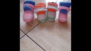 Tuto chaussons faciles de bébé au tricotbottons botitas para bébébaby booties [upl. by Hedi]