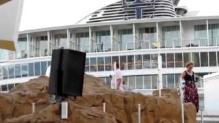 Dancing Cruises Oasis of The Seas amp AïdaVita [upl. by Reisch]