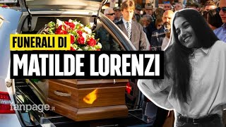 Matilde Lorenzi ai funerali la commozione della sorella Lucrezia quotBuona discesa libera Matildinaquot [upl. by Worra]