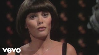 Mireille Mathieu  Der Zar und das Maedchen Galaabend der Starparade 28081975 VOD [upl. by Soraya]