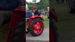 Sraz traktorů Zetor Traktoriáda Tractor show 01 shortvideo zabava zetor tractor tractorvideo [upl. by Surtemed]