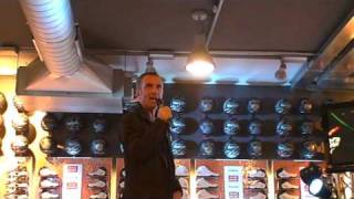 Presentazione Iverson fatta da Federico Buffa Maxisport LissoneMilano [upl. by Maharva]