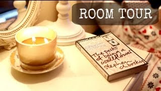 Room Tour Festive Edition  Zoella [upl. by Solahcin634]