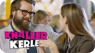 Lieblingsfilme beim Date  Knallerkerle  SAT1 TV [upl. by Leidag]