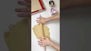 How To Use HeartShaped Cookie Cutters  Valentines Day Ideas  Restaurantware [upl. by Yerbua]