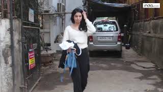 Janhvi Kapoor’s sister Khushi Kapoor Spotted in Mumbai [upl. by Ayak54]