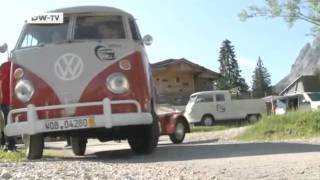 im blick 60 Jahre VW CampingBulli  motor mobil [upl. by Irovi]