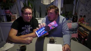 Unboxing Mukbang Oreo Blueberry amp Raspberry från Normal i Uppsala [upl. by Oiziruam]