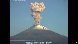 September 14 2022  Eruption  Popocatepetl Volcano Mexico  0653 CDT [upl. by Sabu]