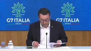 Salvini sul quotSalvacasaquot quotPiù semplice cambio destinazione dusoquot [upl. by Chilson]