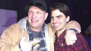 Opening for Garth Brooks helps Mitch Rossell climb ladder of success [upl. by Carlock]