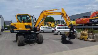 Hyundai R55W9A powertilt Martin chez Blanchard TP [upl. by Ellednahc]