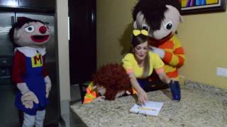 Tarea Mojada  El Show de Bely y Beto [upl. by Nyrahtak]