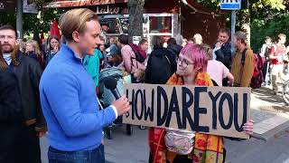 Tobias Andersson Intervjuar klimatdemonstranter [upl. by Mersey342]