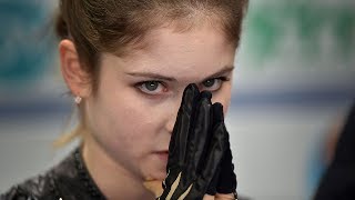 Julia Lipnitskaia Skates Through Cramp at Grand Prix 2016  Playing through the Pain  CBC Sports [upl. by Gefen373]