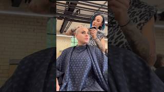 Female sensational Head shaved 🪒 👩🏻‍🦲😳😱 dandruff dandruffremoval ridofdandruff [upl. by Scarrow]