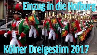 Kölner Karneval Das designierte Kölner Dreigestirn 2017 zieht in die Hofburg ein [upl. by Boiney]