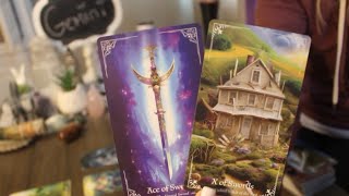 GEMINI “BE READY FOR ‘THE TALK’ WITH THIS PERSON” 💗🗡️ 🫢 AUGUST 2024 TAROT LOVE WEEKLY READING [upl. by Littlejohn759]