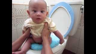 2013513 Baby Michael Minggu Ke2 Potty Training [upl. by Skelton]