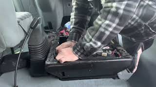 How to change a transit mk 7 battery [upl. by Sholeen]