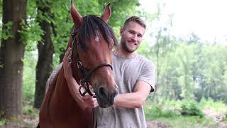 Interview met de hunks van de Horse and Hunk kalender 2019 [upl. by Milissent]