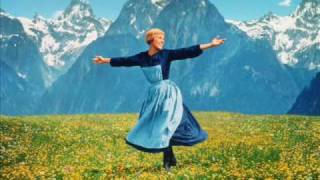 My Favorite Things  Julie Andrews [upl. by Arutek]