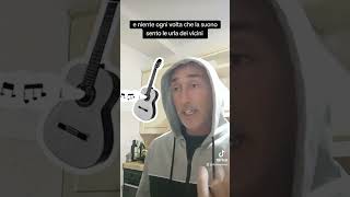 La chitarra comedyshorts risate humour neiperte [upl. by Amian]