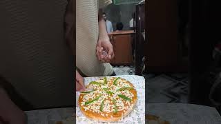 Aaj toh veg pizza ka order aaya tha shorts pizza order shortfeed [upl. by Lelith241]