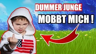 DUMMER JUNGE 11 MOBBT MICH  Ich verarsche ihn bis er AUSRASTET [upl. by Odlanyar]