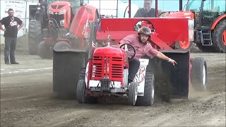 Uphill Modified Garden Tractor pulling at StDamase Québec 2016 by JC Pulling Video [upl. by Cykana]