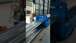 750 type floor decking machine rollfomingmachine [upl. by Nosredneh]