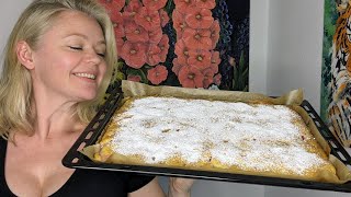 Rhabarberkuchen  lecker einfach fluffig und schnell Blechkuchen Rhabarber Rezept [upl. by Holden]