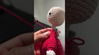 Tejiendo un Amigurumi de un personaje Lo conocen 🧶✨crochet amigurumicrochet amigurumis [upl. by Chee747]