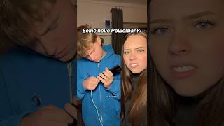 DAS ist seine neue POWERBANK🙄😭 shortvideo couple comedy lustig funny freund omg komisch [upl. by Pacifica]