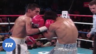 Erik Morales vs Marco Antonio Barrera 1 Round 5  GREAT ROUNDS IN BOXING [upl. by Kcaz]