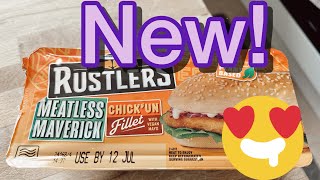 Rustlers Meat Free Chick’un Fillet Sandwich New Microwave Lunch [upl. by Orthman]