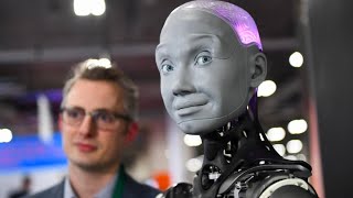 Humanoide Roboter auf der CES Smarte GruselGeschöpfe [upl. by Ocinom]