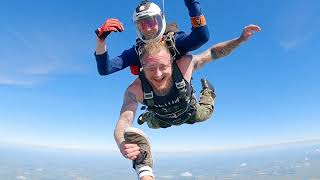 Skydiving at UK Parachuting in Beccles 13000ft Tandem [upl. by Kimbra]