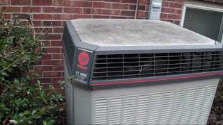 1998 Trane XL1800 5ton heat pump defrosting [upl. by Mair]